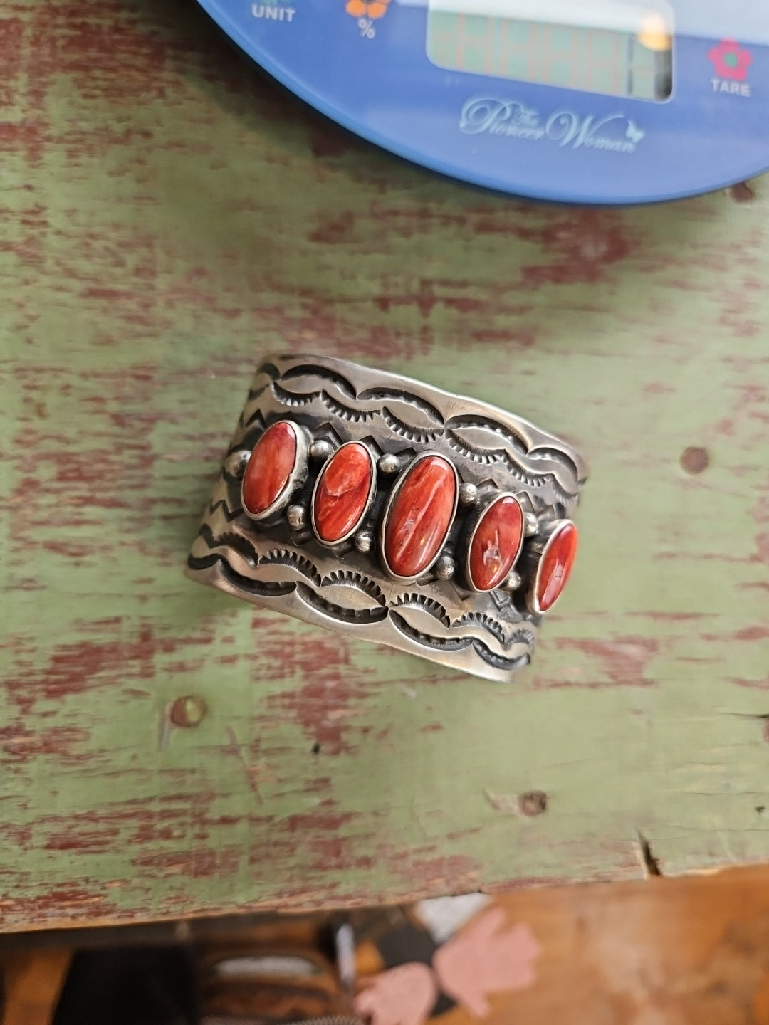 Red Spiny Oyster Chimney Butte Cuff