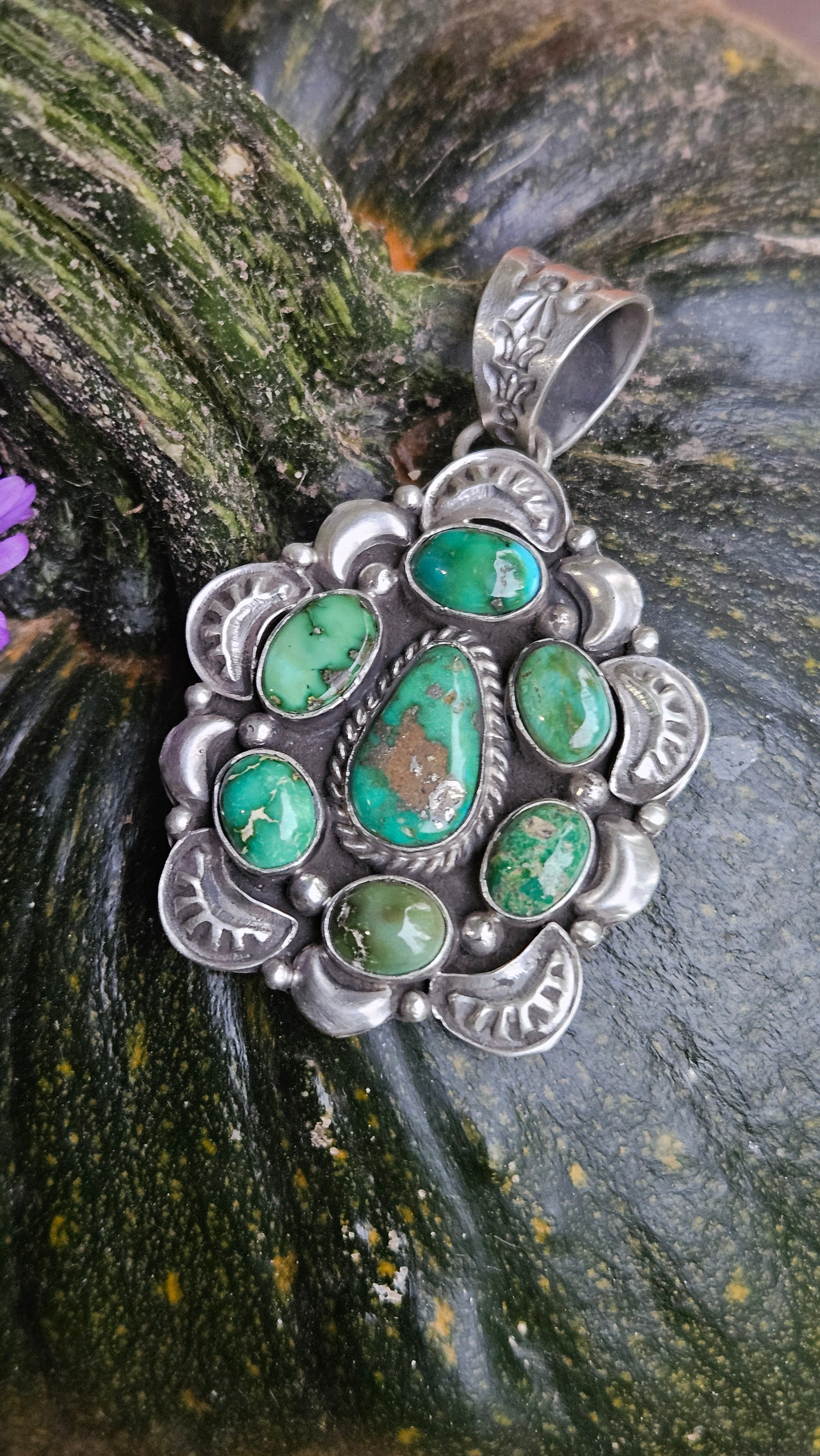 GORGEOUS Green Sonoran Cluster Pendant