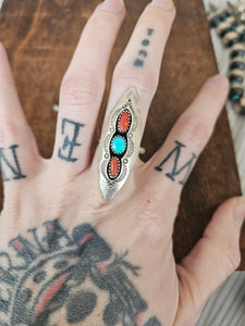 Vintage Shadowbox Turquoise and Coral Ring Size 9.5