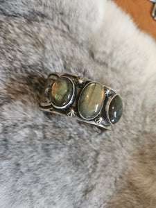 Chimney Butte Labradorite Cuff