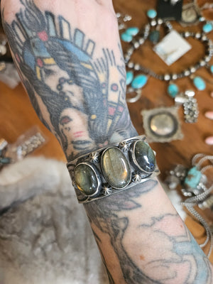 Chimney Butte Labradorite Cuff