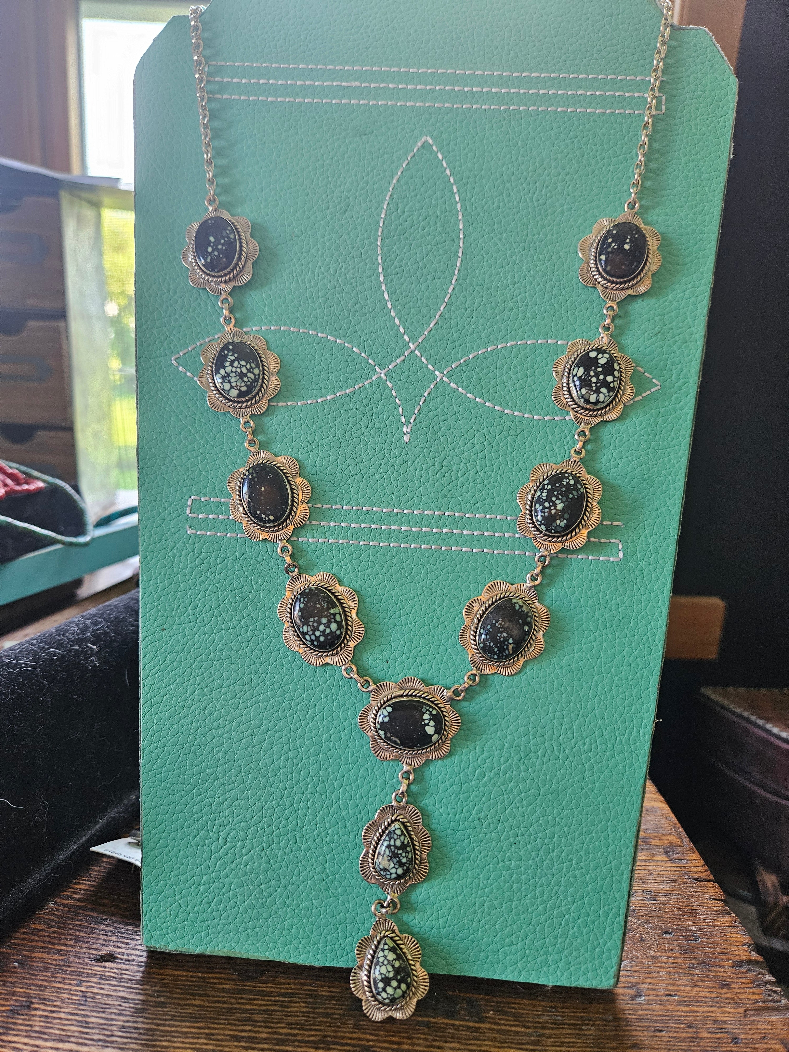 New Lander Lariat