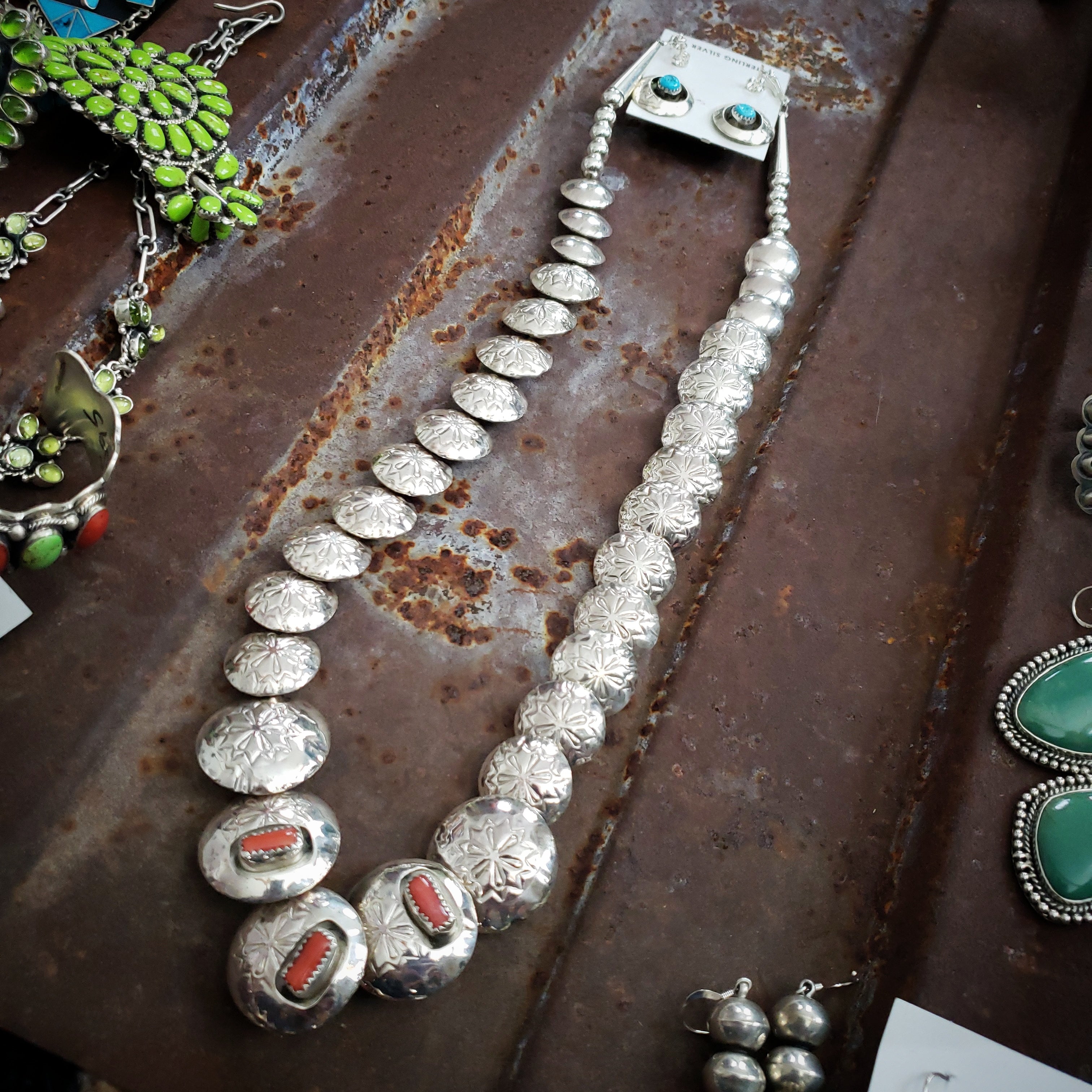 Reversible Turquoise/coral stamped beads